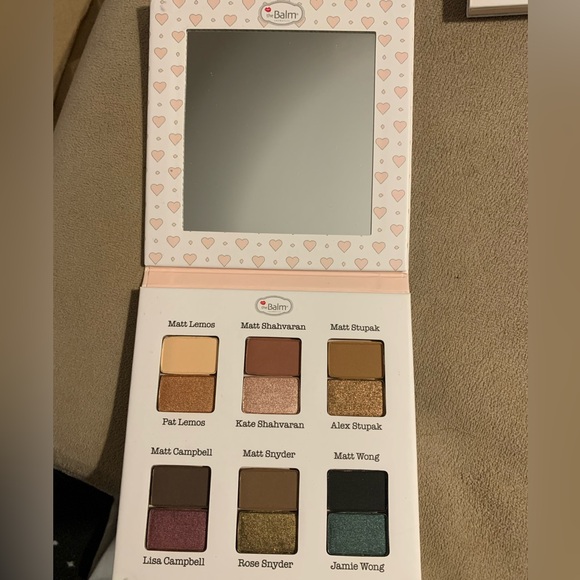 TheBalm Meet Matt(e) Shmaker palette - Picture 3 of 4